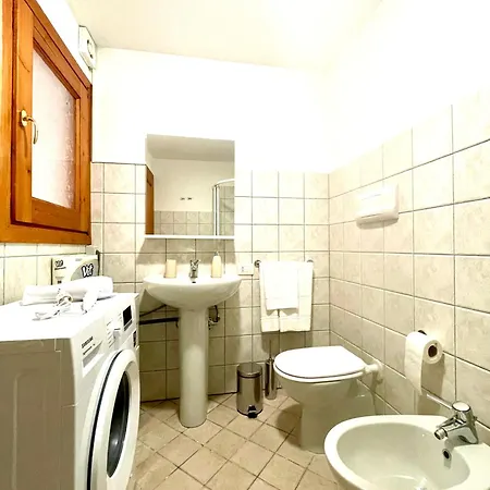 Casa Della Brezza * La Caletta